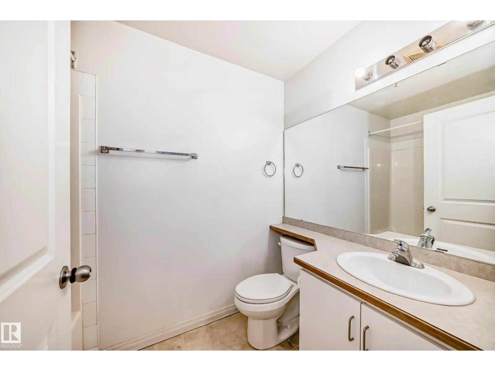 #306 11325 83 ST NW