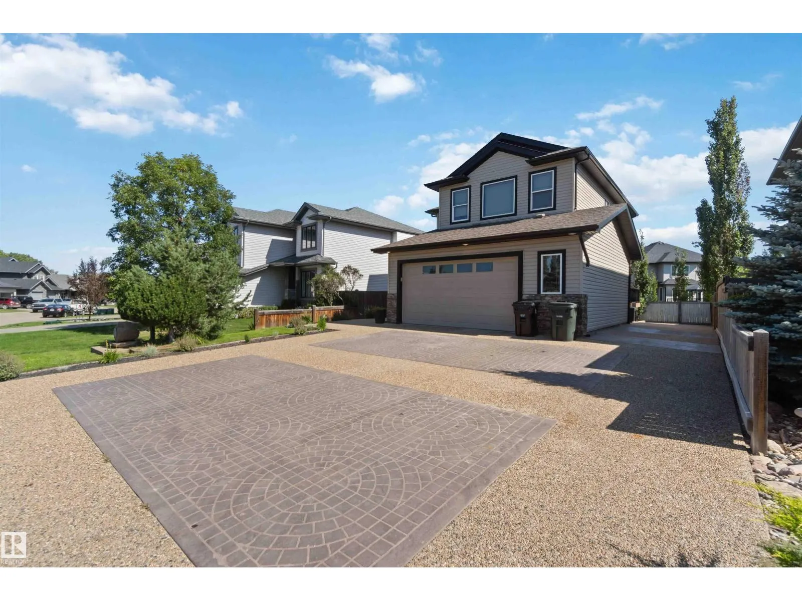8 LONGVIEW PT