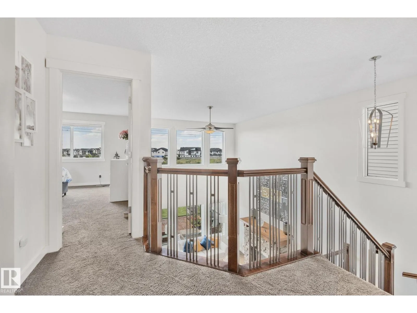 3936 CLAXTON LO SW