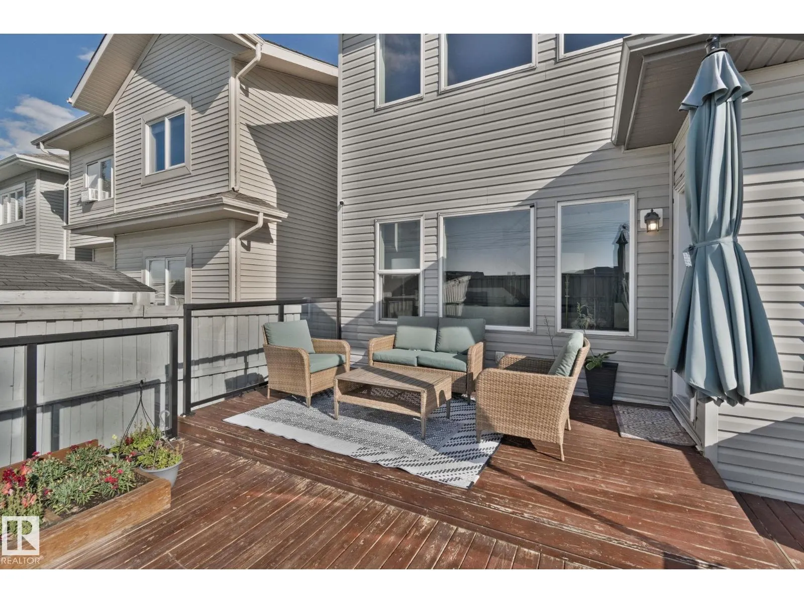 3936 CLAXTON LO SW