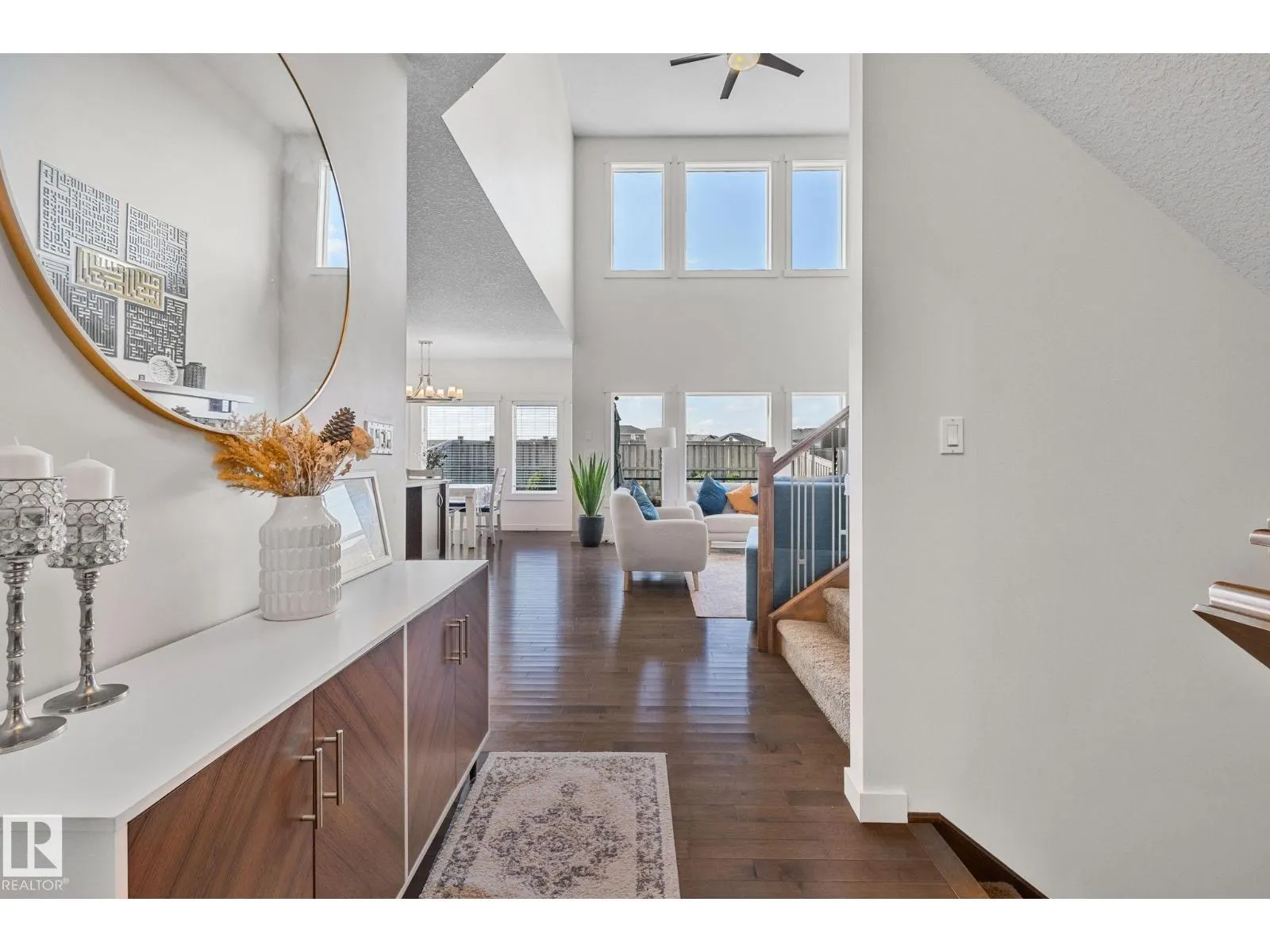 3936 CLAXTON LO SW