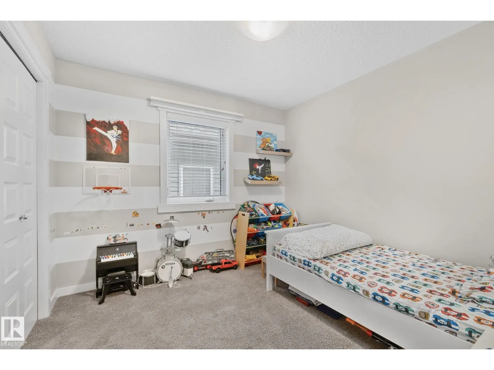 3936 CLAXTON LO SW