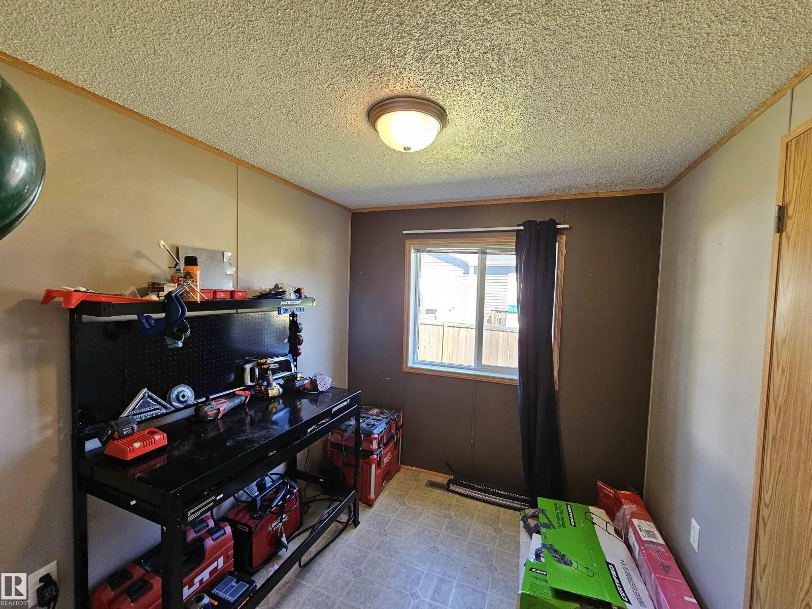 4918 47 ST