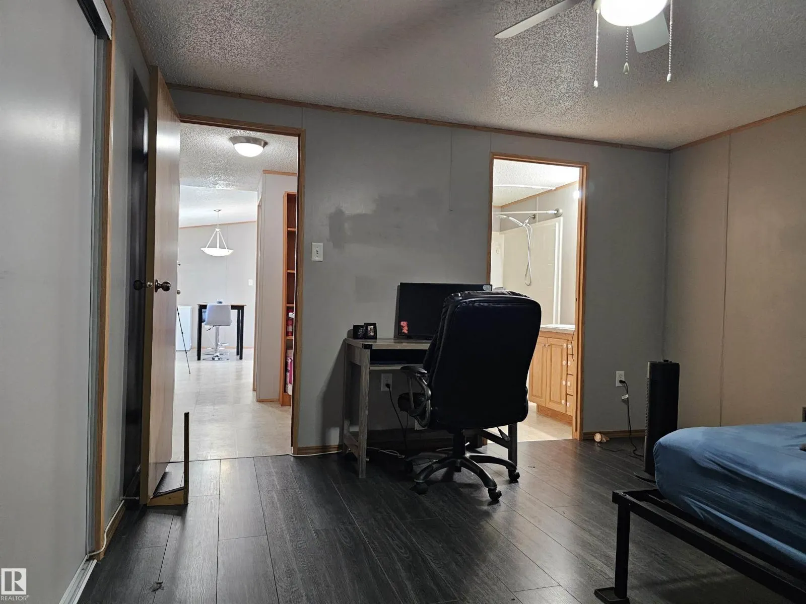 4918 47 ST