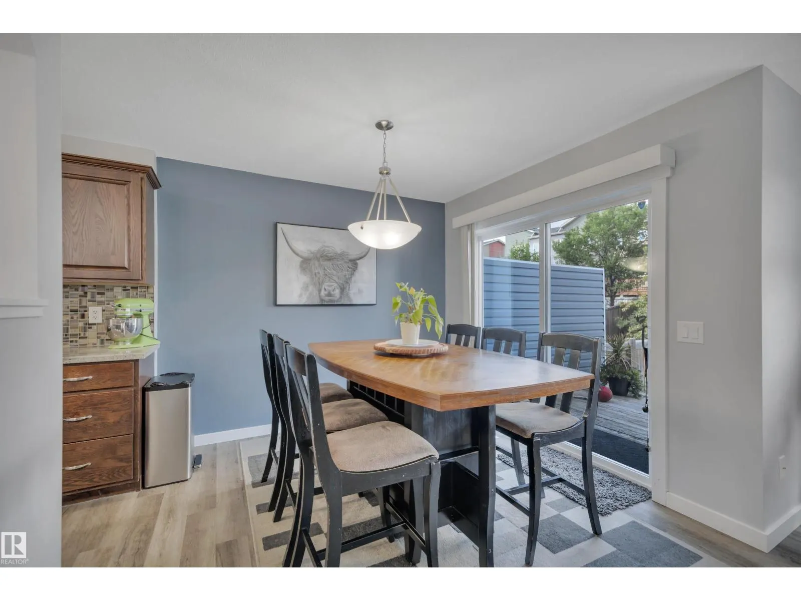 391 SIMMONDS WY