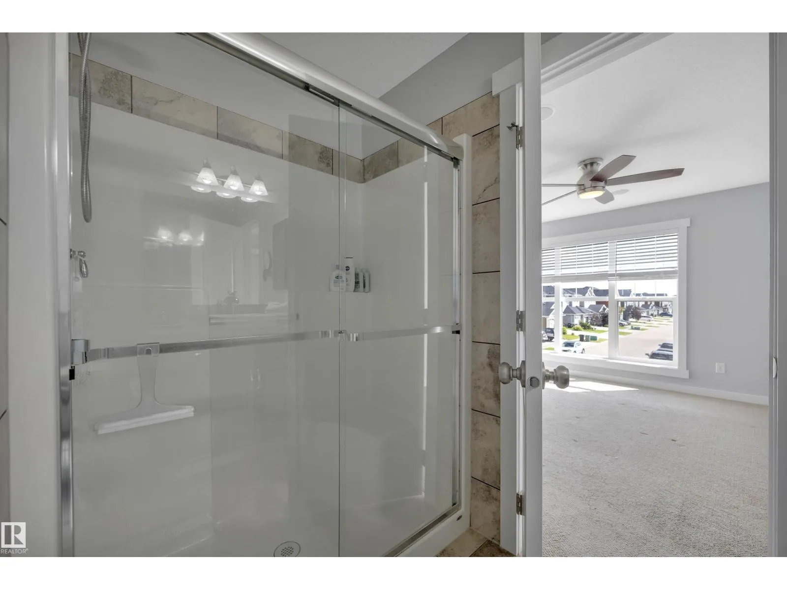 391 SIMMONDS WY