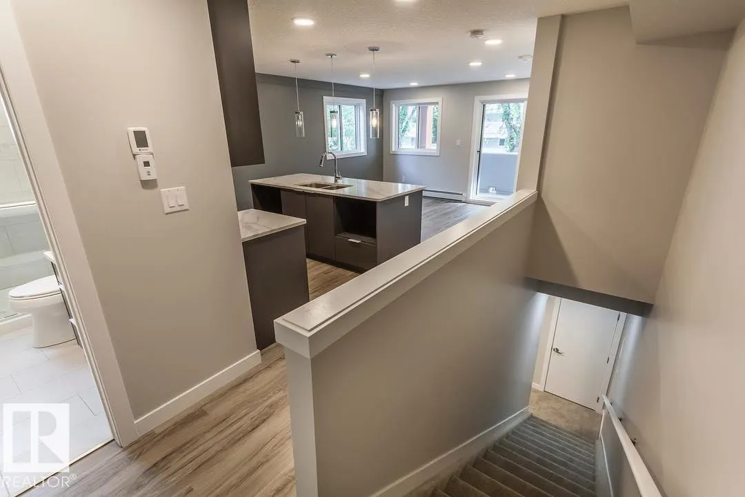 #101 10736 116 ST NW NW