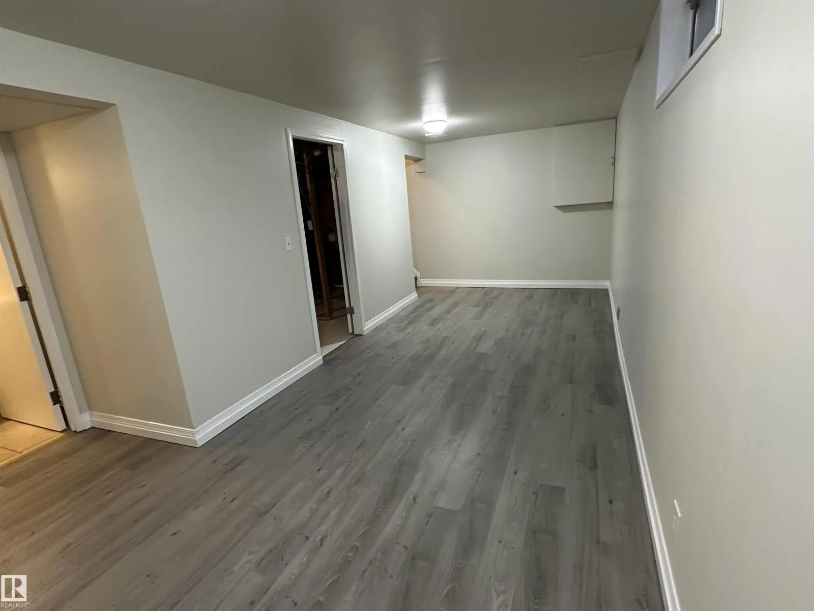 #5 14130 80 ST NW