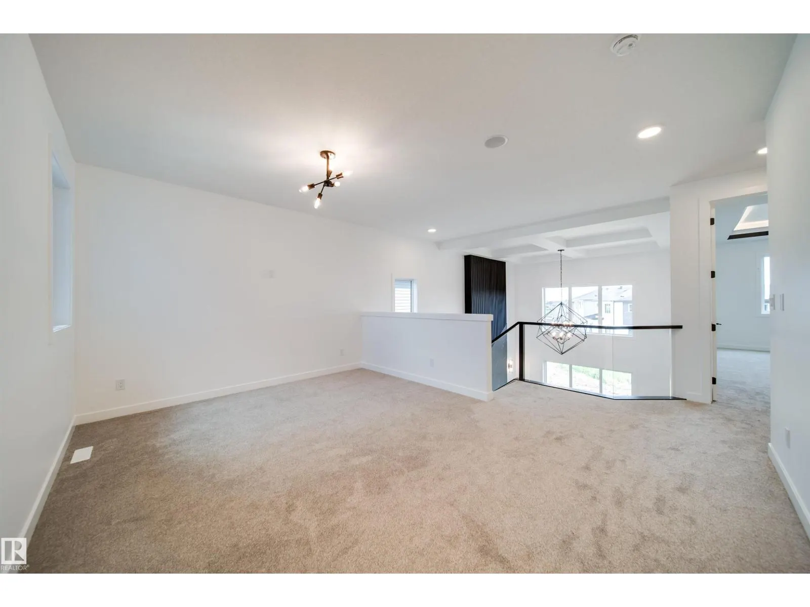 42 DILLWORTH CR