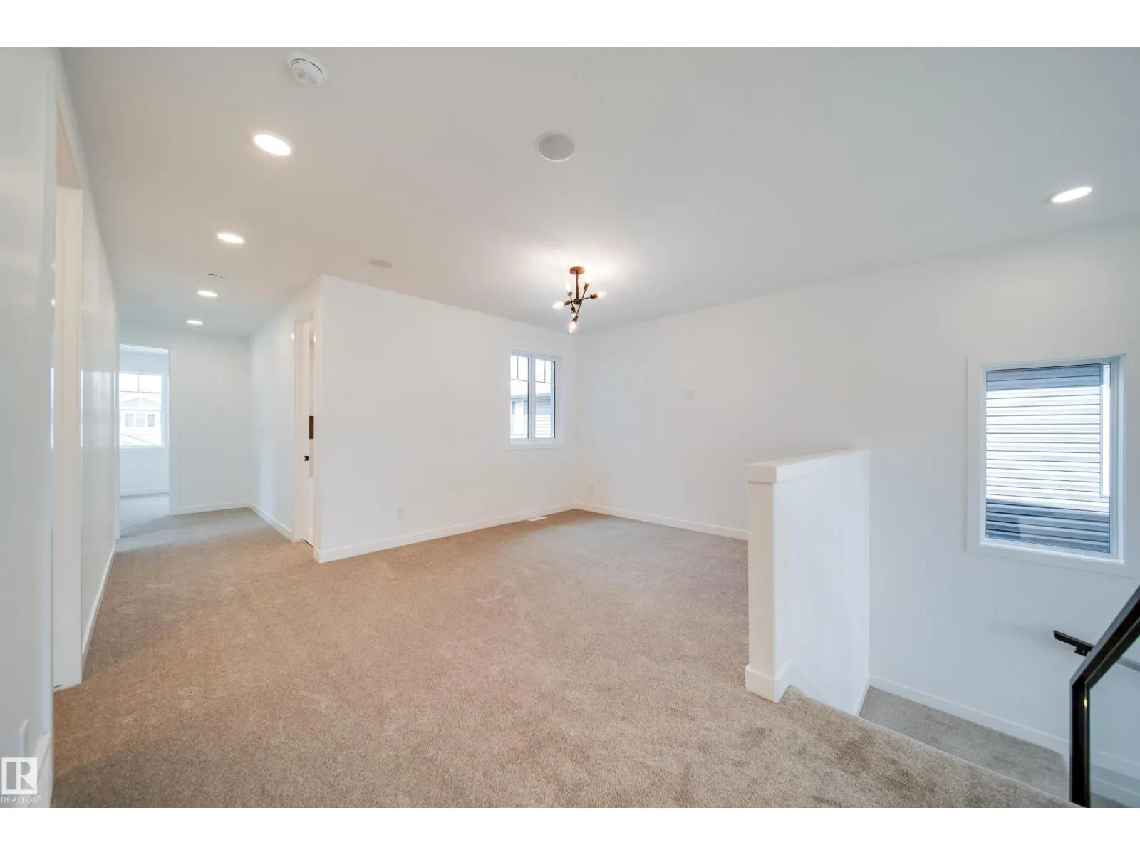 42 DILLWORTH CR