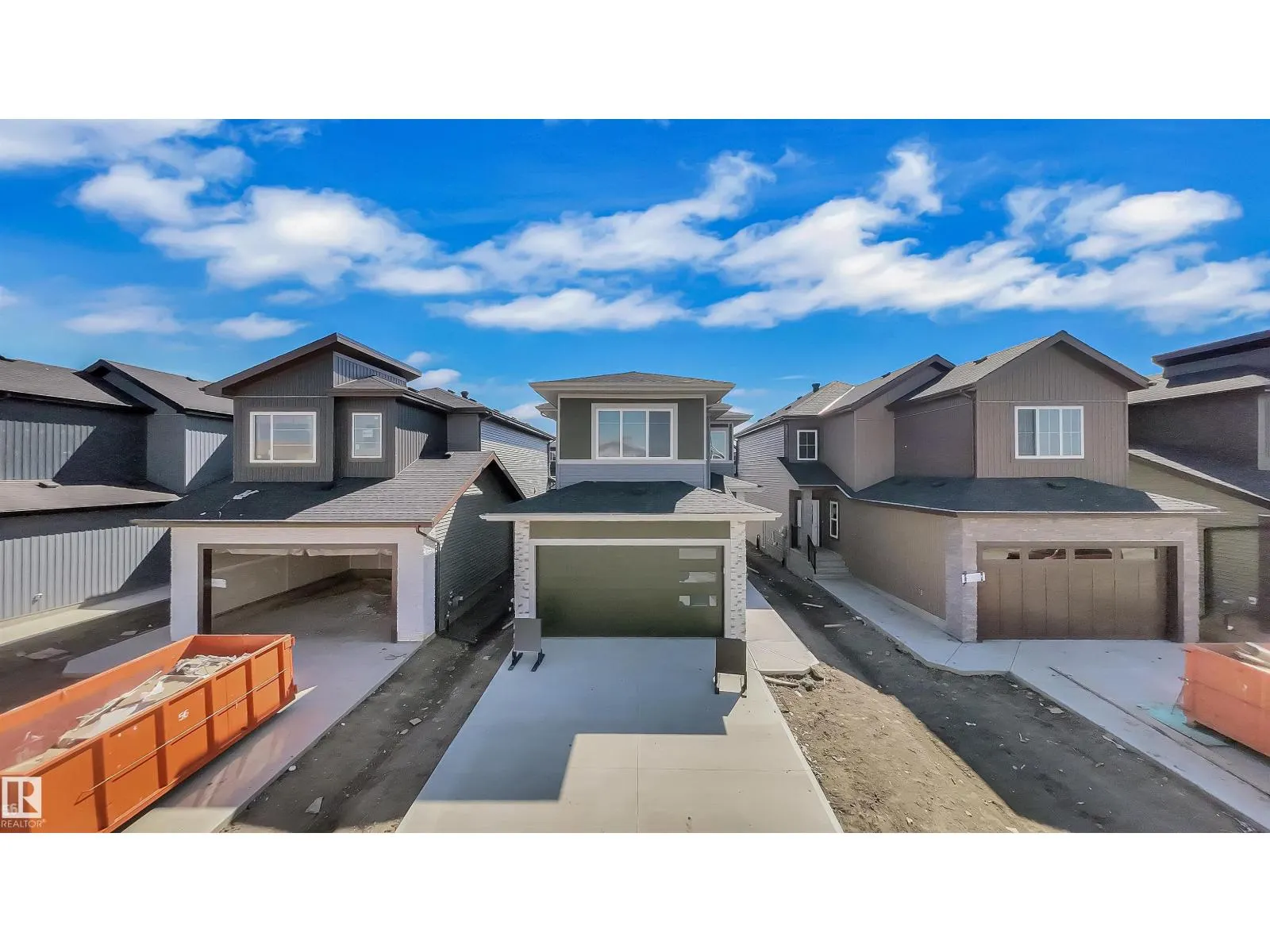 21 Westwyck LI