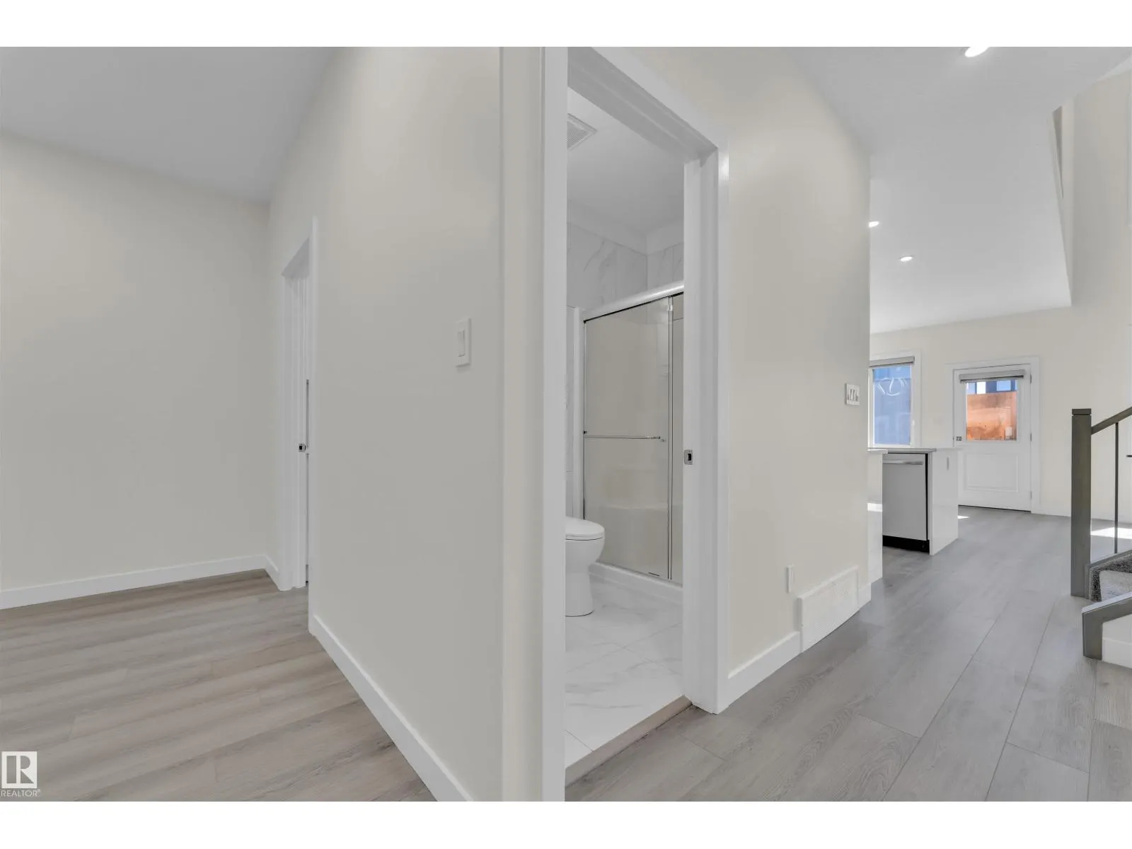 21 Westwyck LI