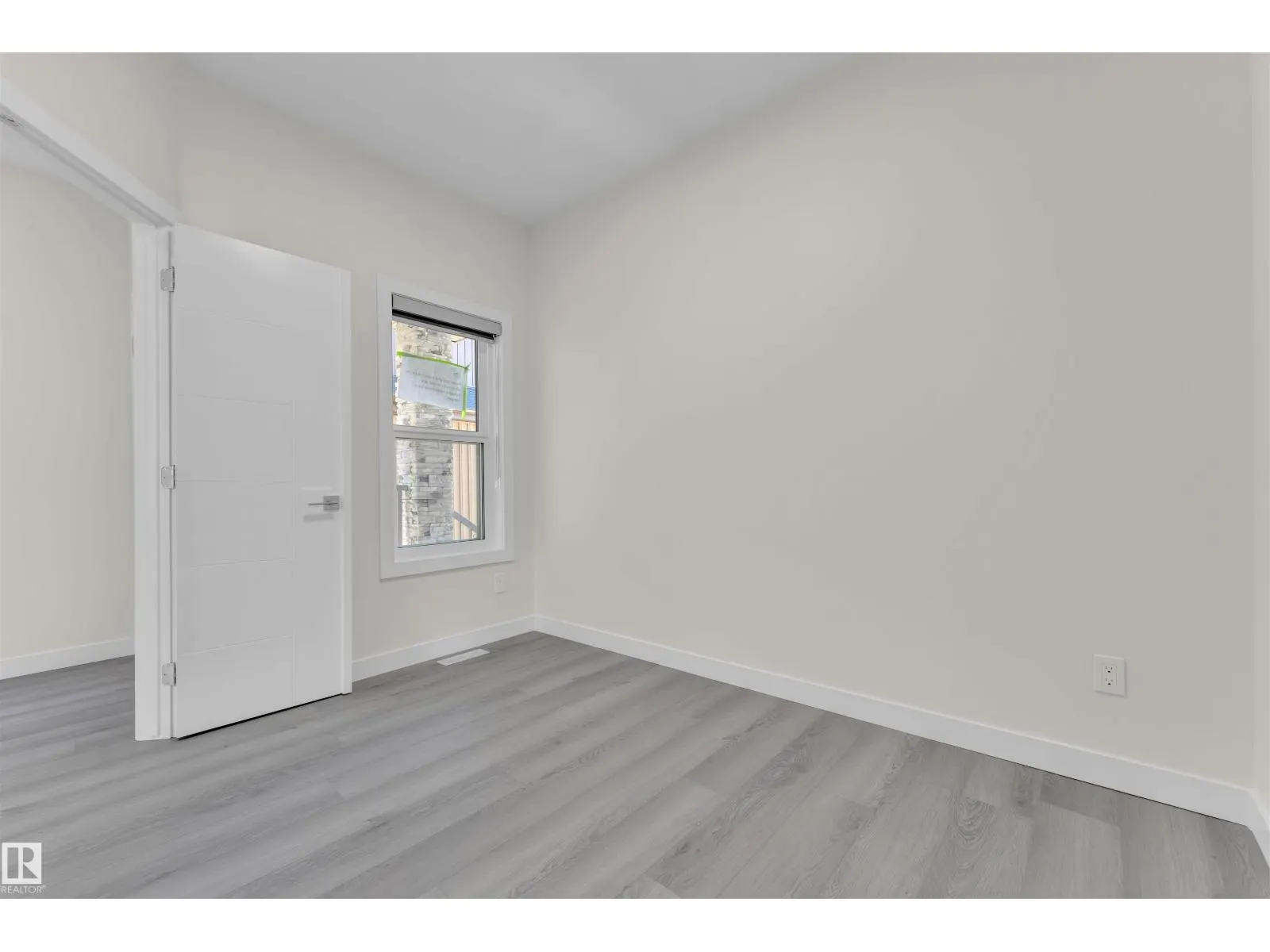 21 Westwyck LI