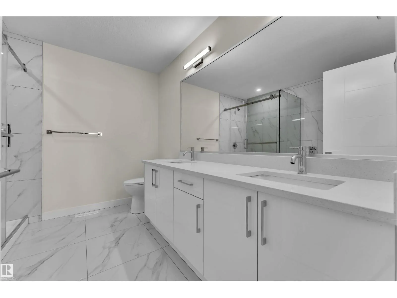 21 Westwyck LI