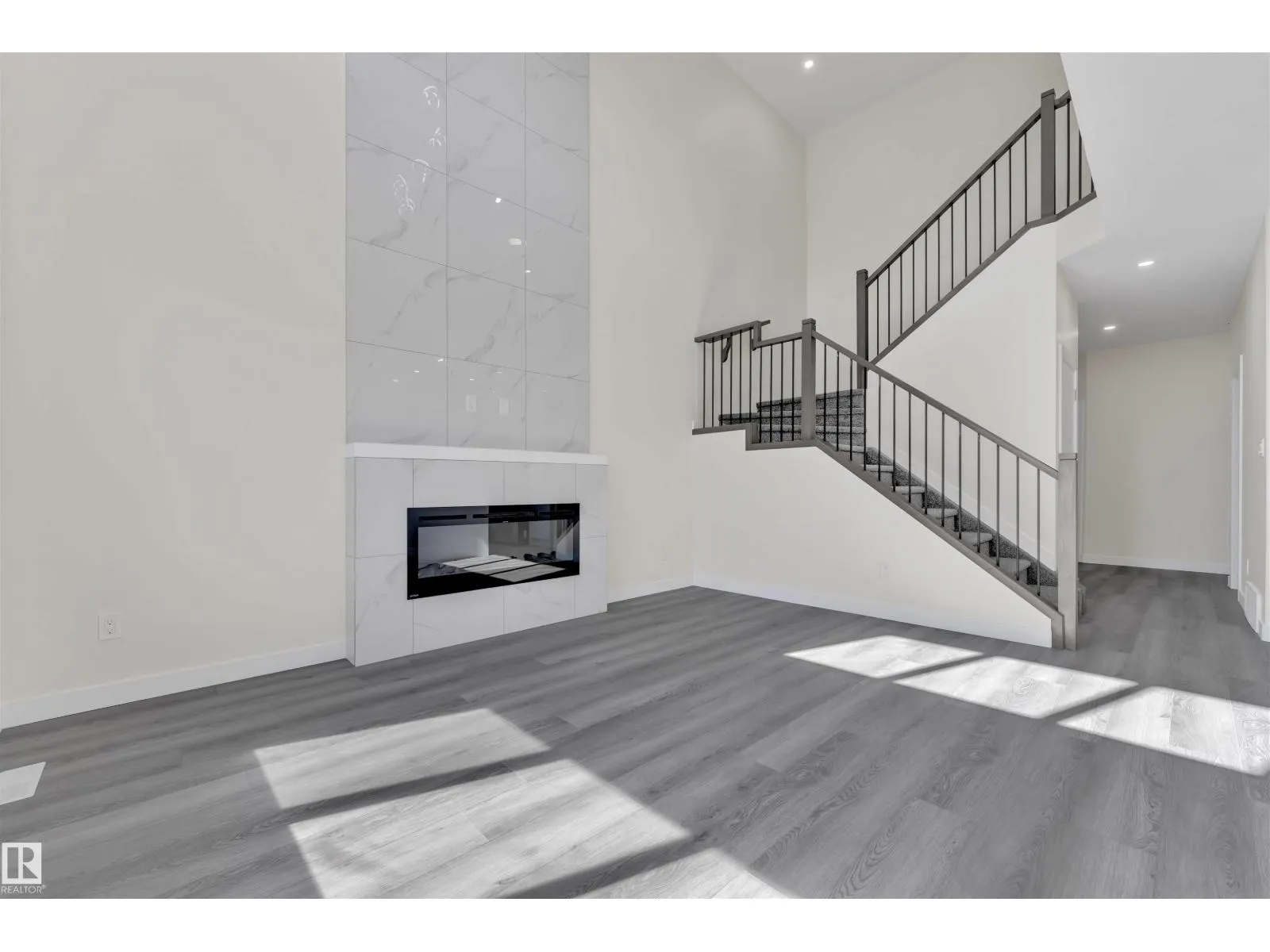 21 Westwyck LI