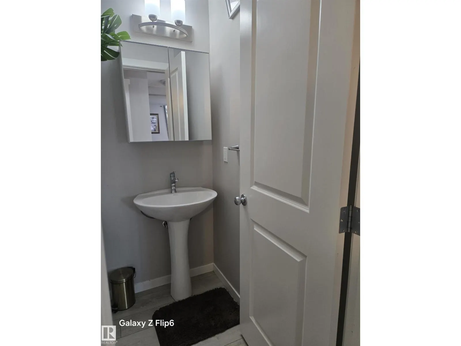 1248 ROSENTHAL BV NW