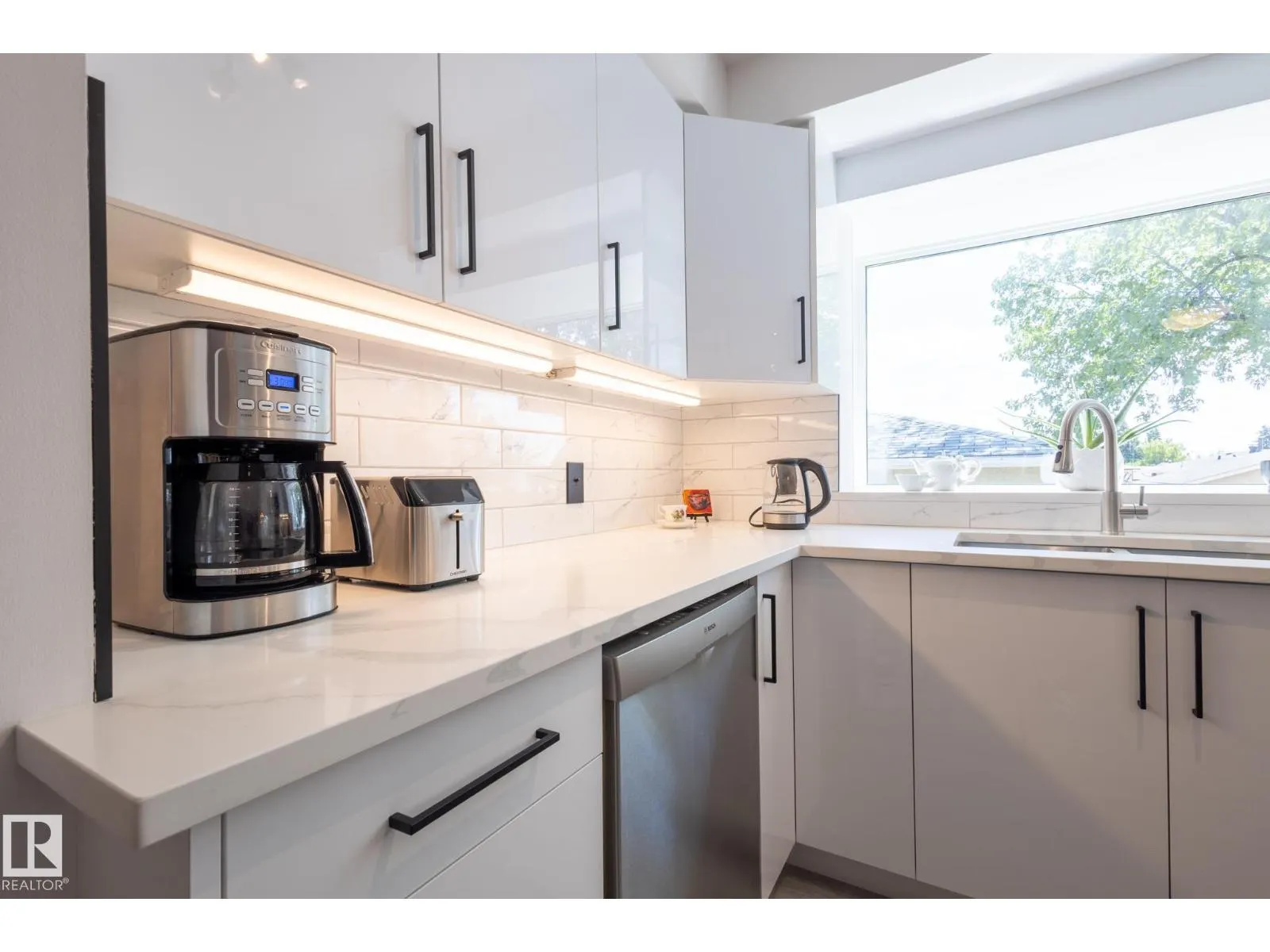 14123 72 ST NW