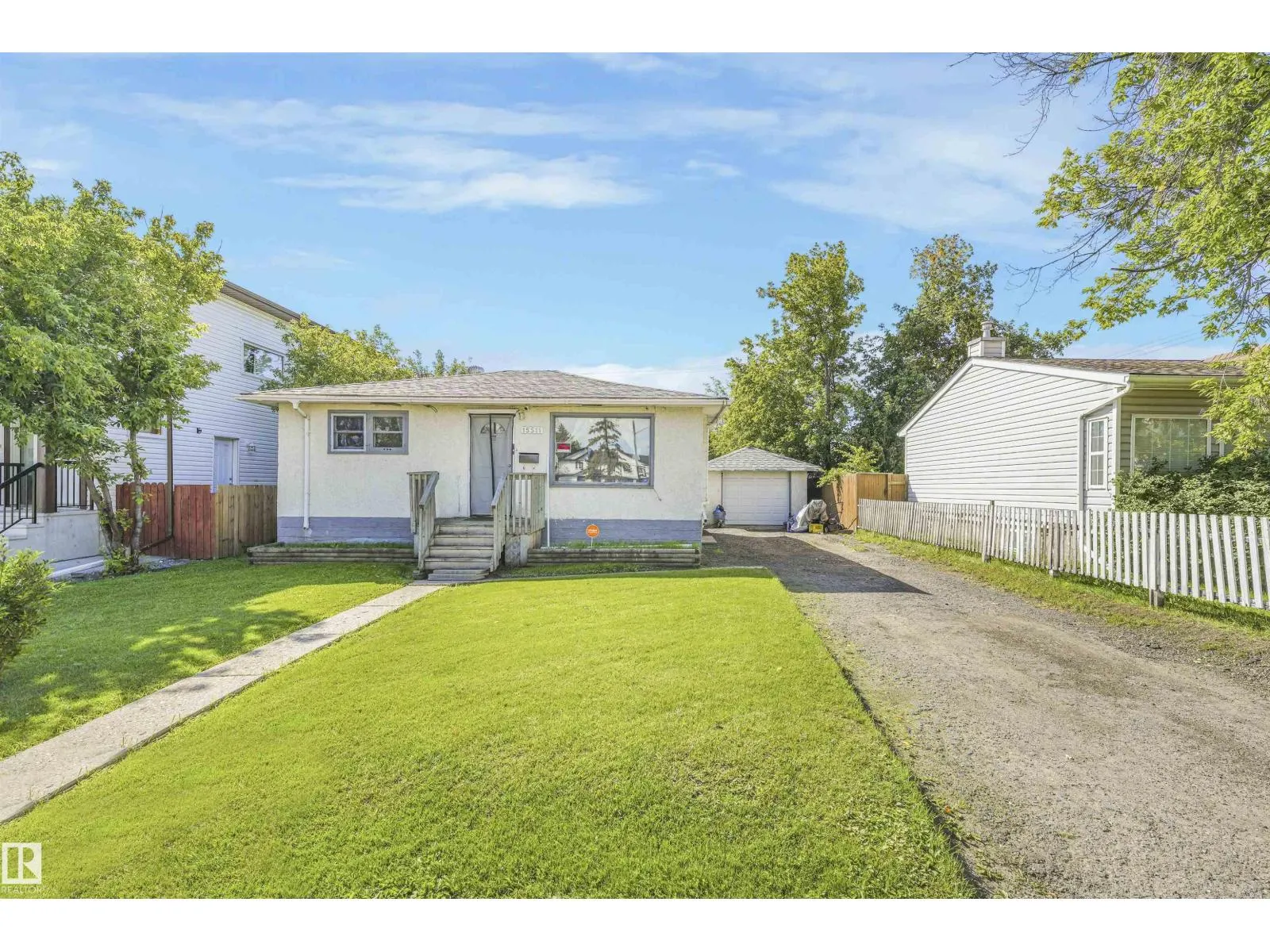 15511 95 AV NW NW
