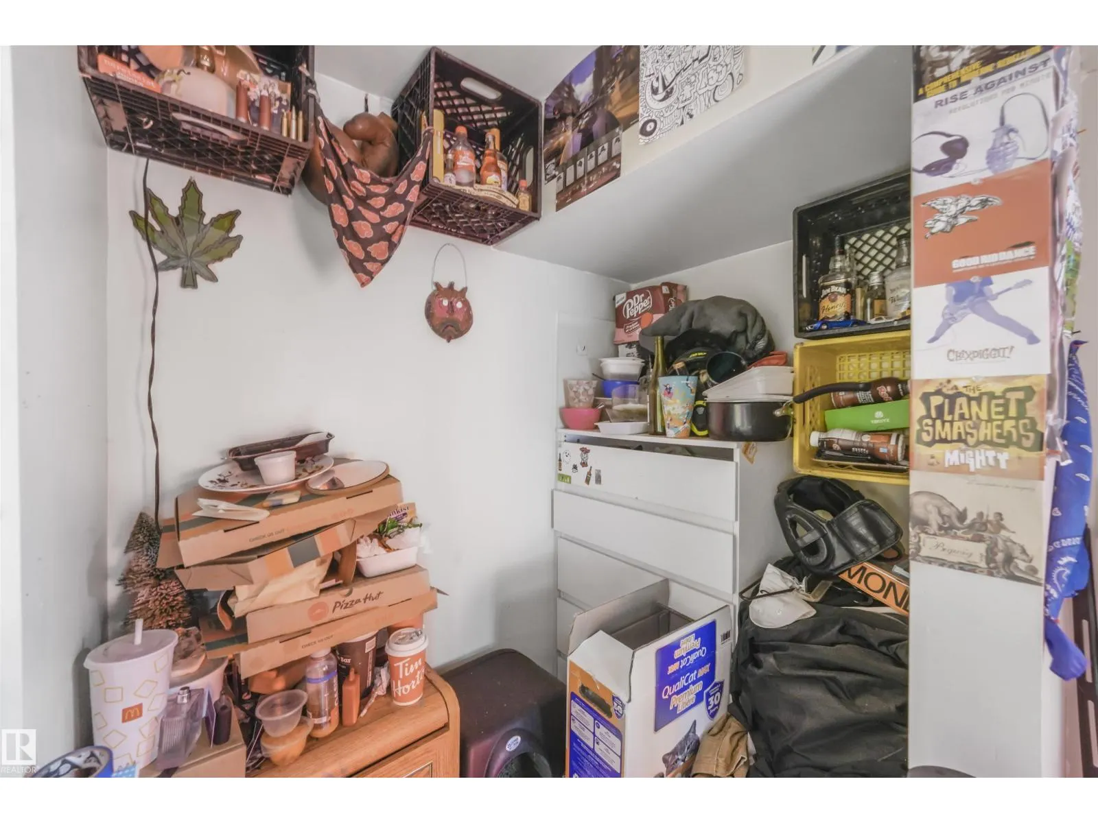 15511 95 AV NW NW
