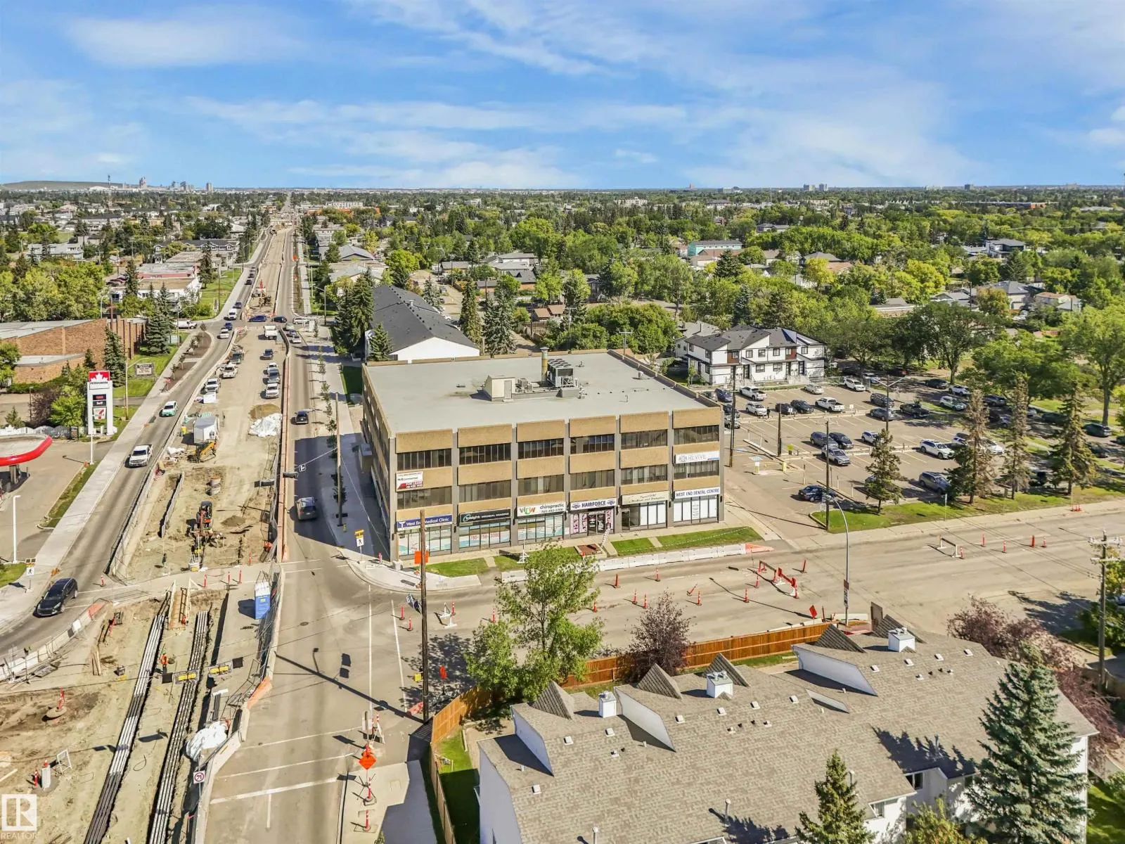 15511 95 AV NW NW