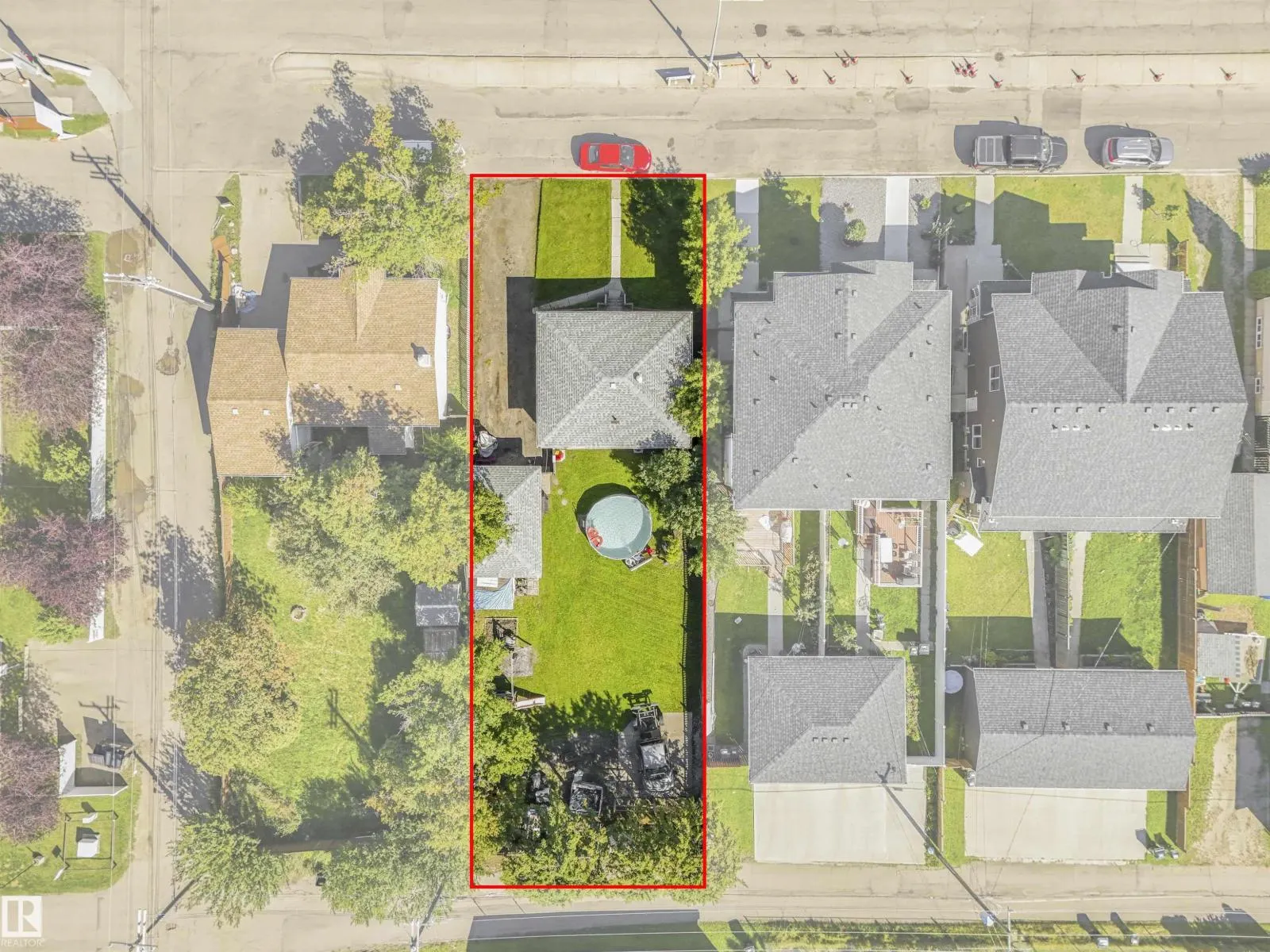 15511 95 AV NW NW