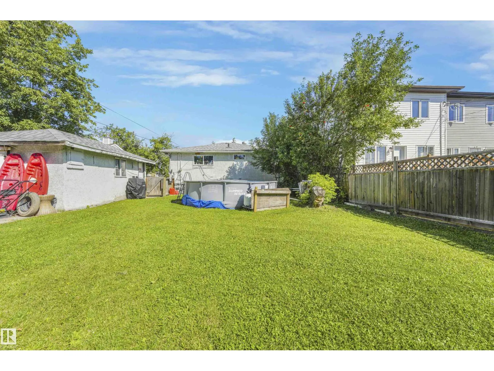 15511 95 AV NW NW