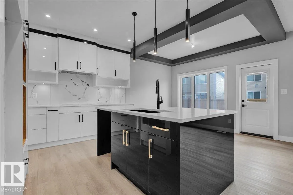 65 Blackbird Bend