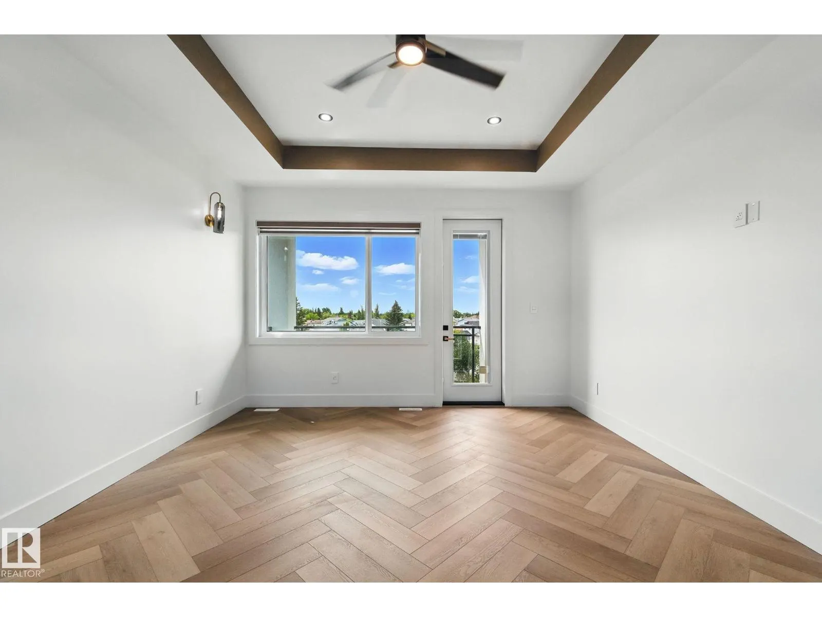 9423 181 AV NW