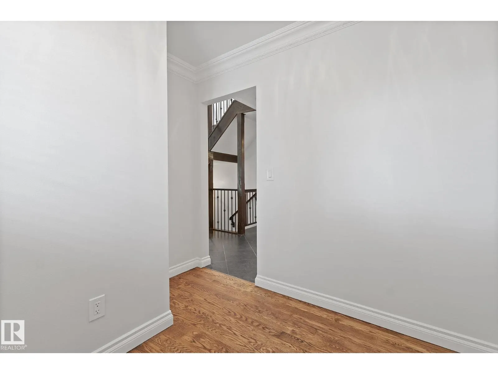 436 OLSEN CL NW