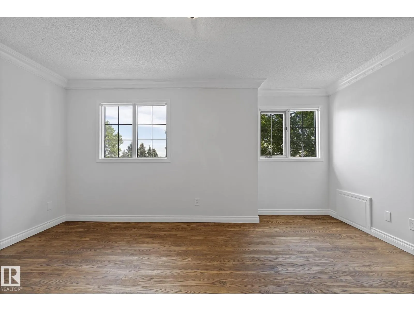 436 OLSEN CL NW
