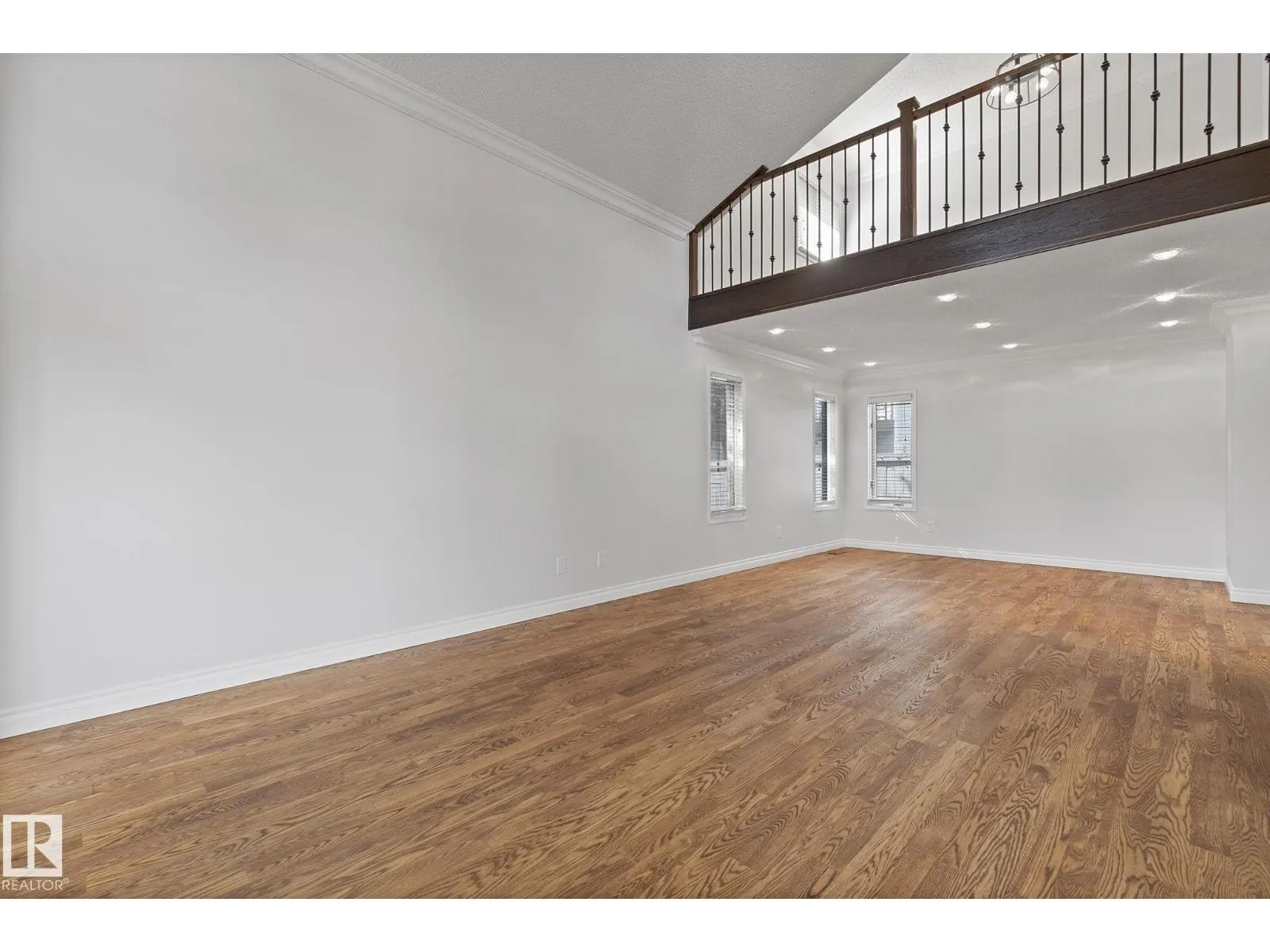 436 OLSEN CL NW