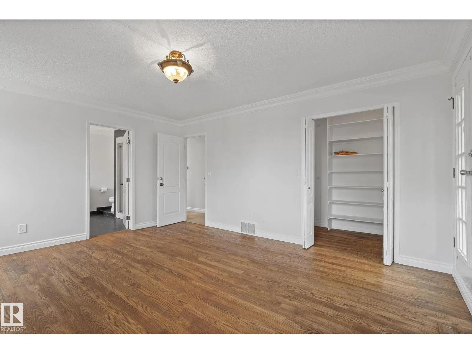 436 OLSEN CL NW