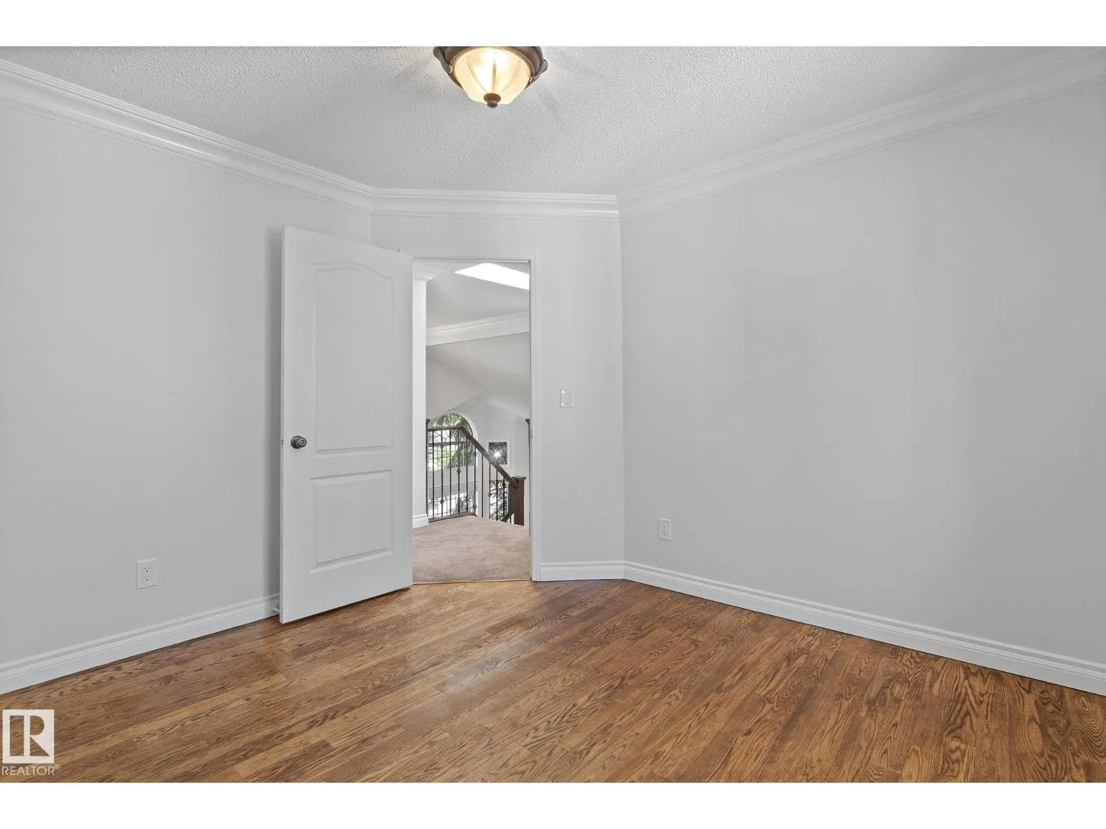 436 OLSEN CL NW