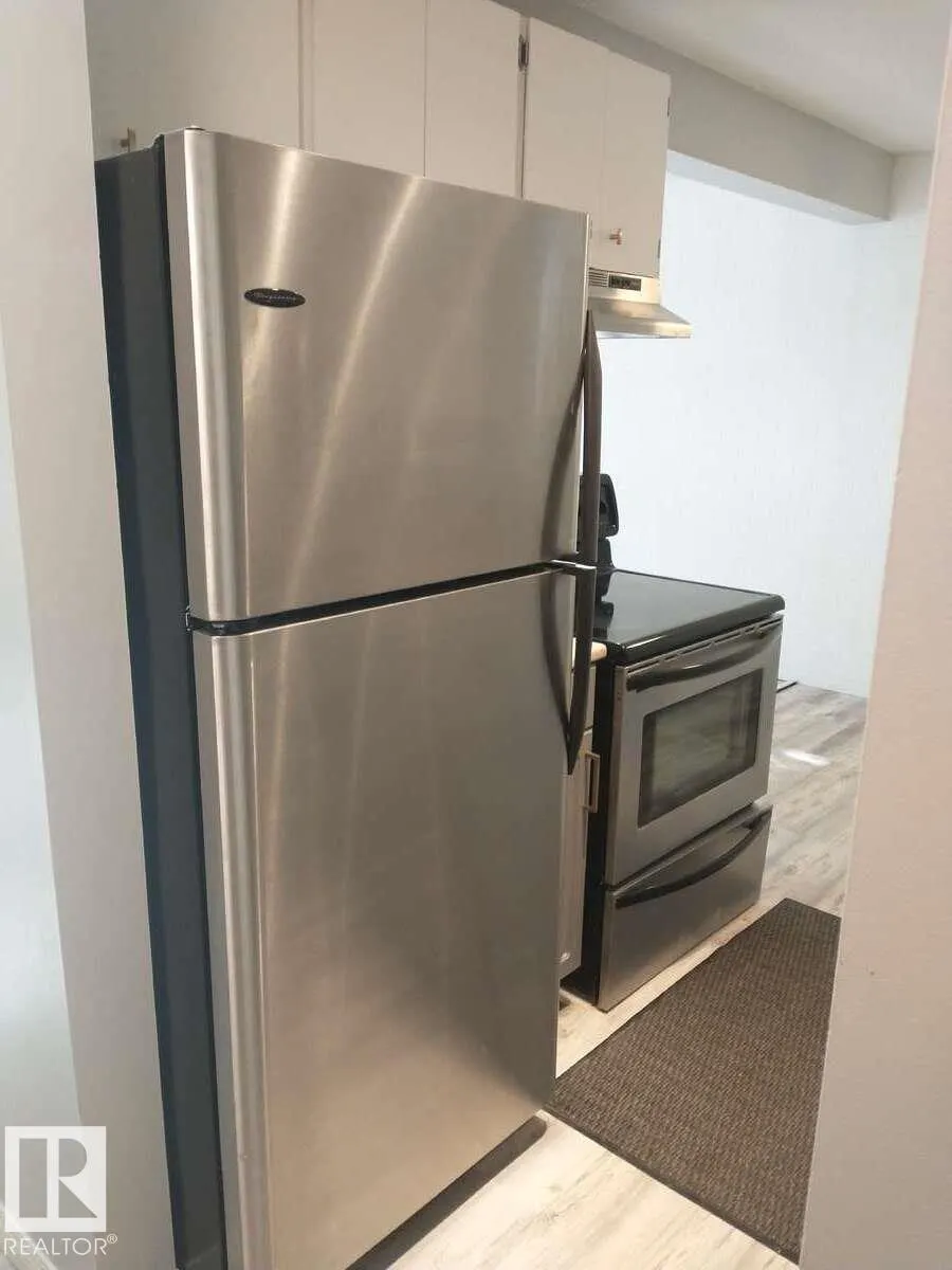 #207 10811 115 ST NW