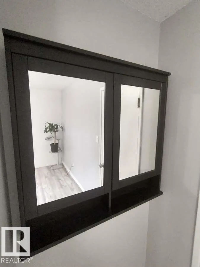 #207 10811 115 ST NW