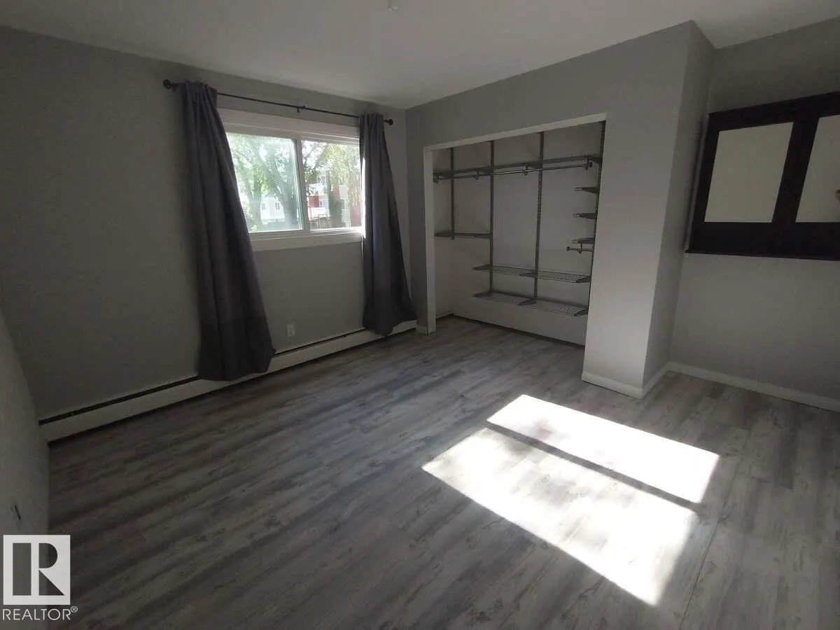 #207 10811 115 ST NW