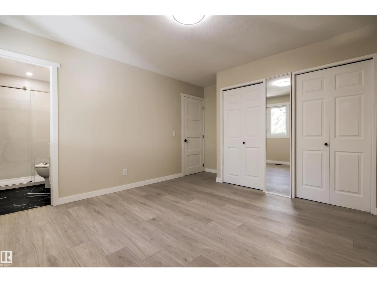 19 GRENFELL AV