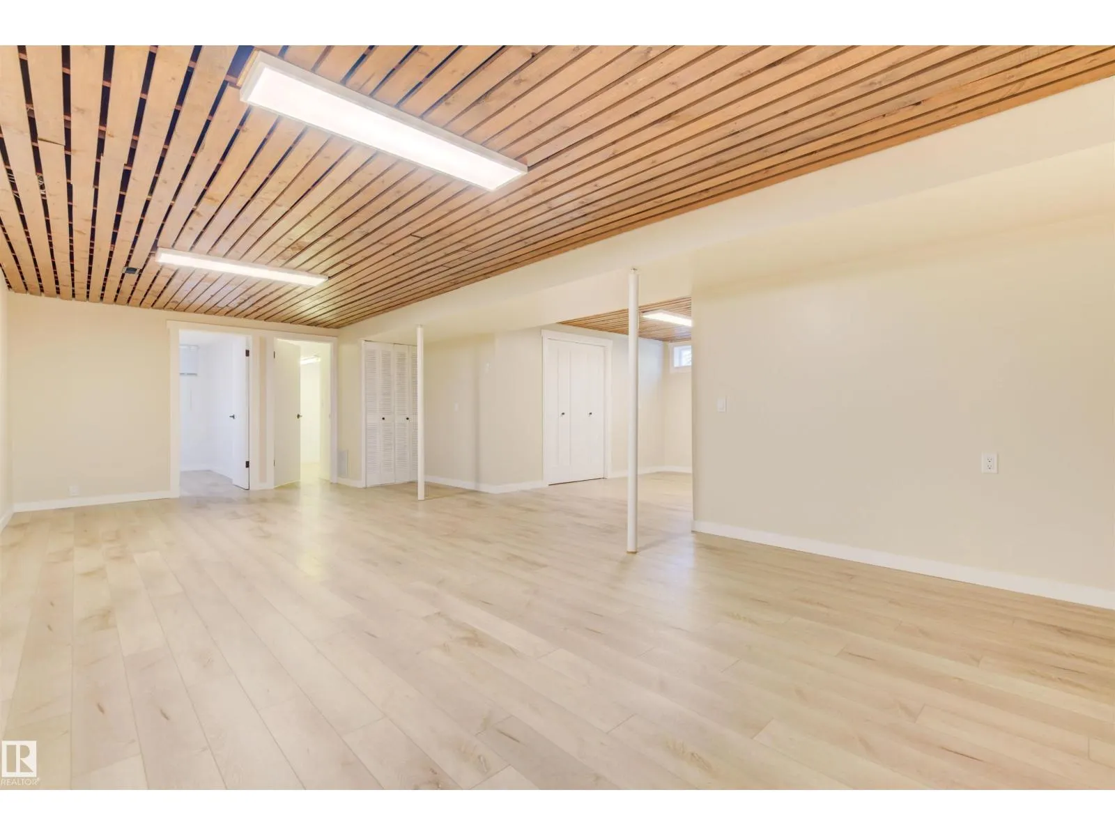 19 GRENFELL AV