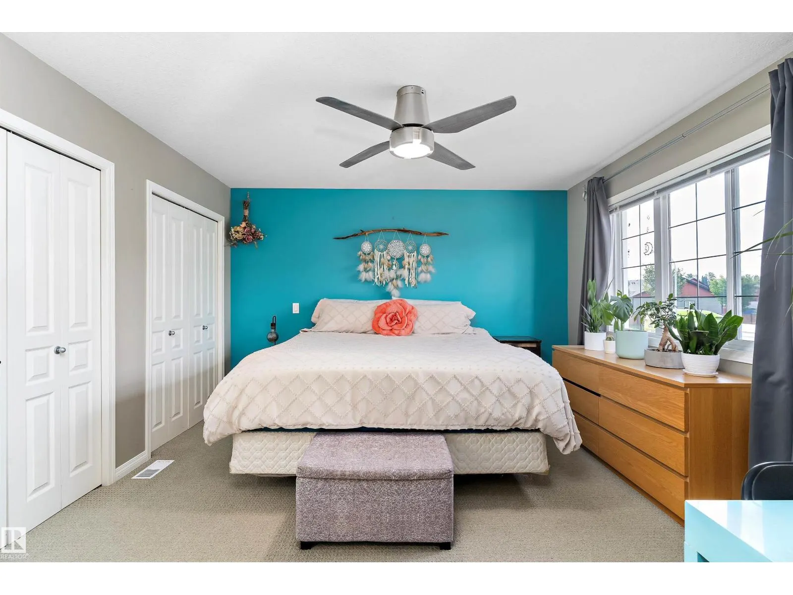 102 Graywood Mews