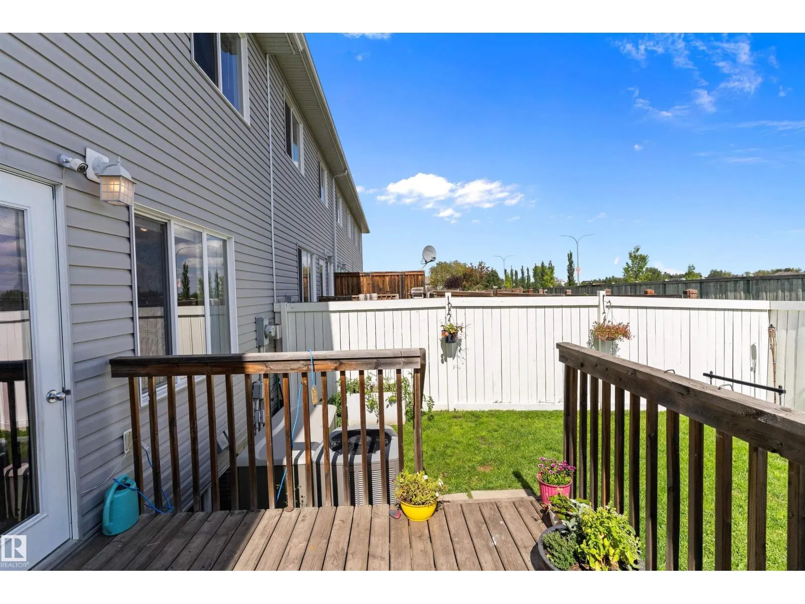 102 Graywood Mews