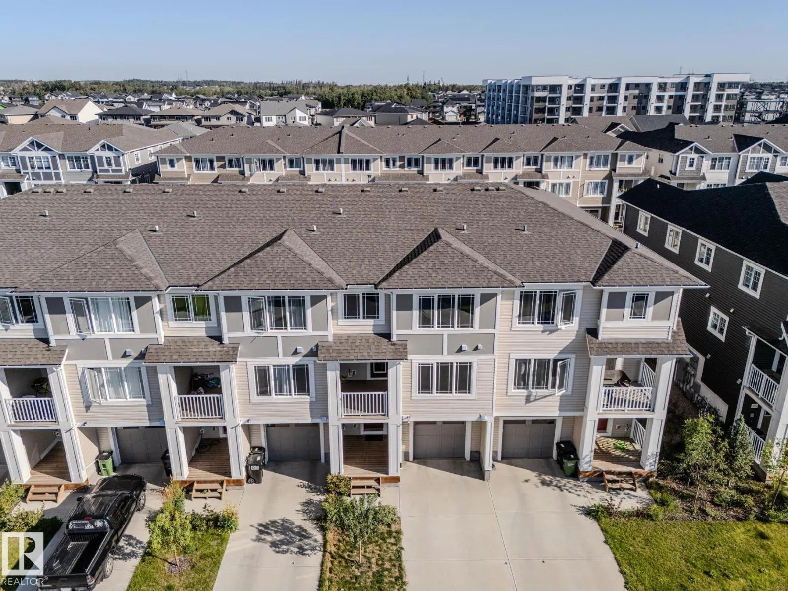 20532 21 AV NW