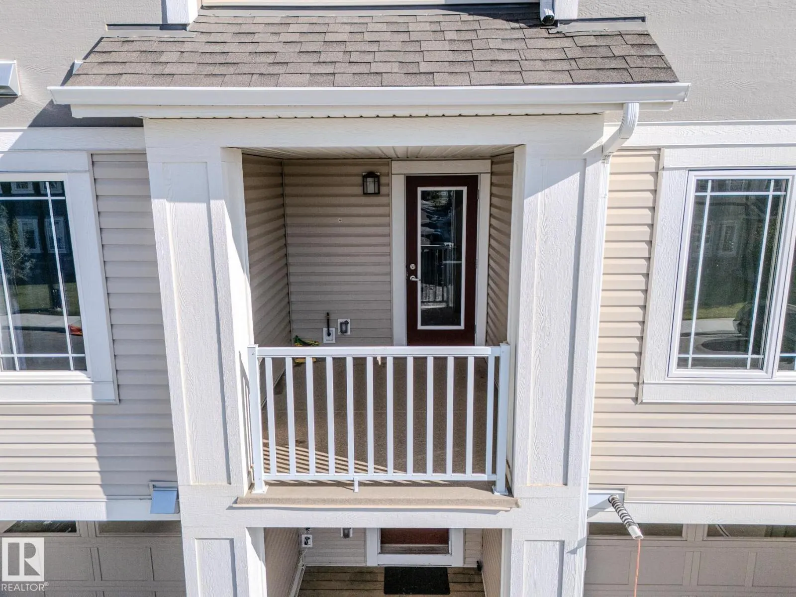 20532 21 AV NW