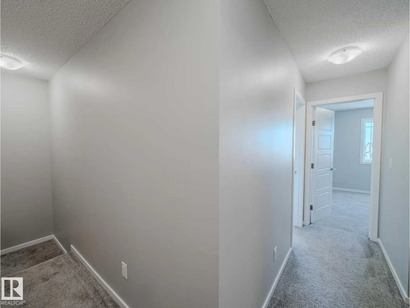 20532 21 AV NW