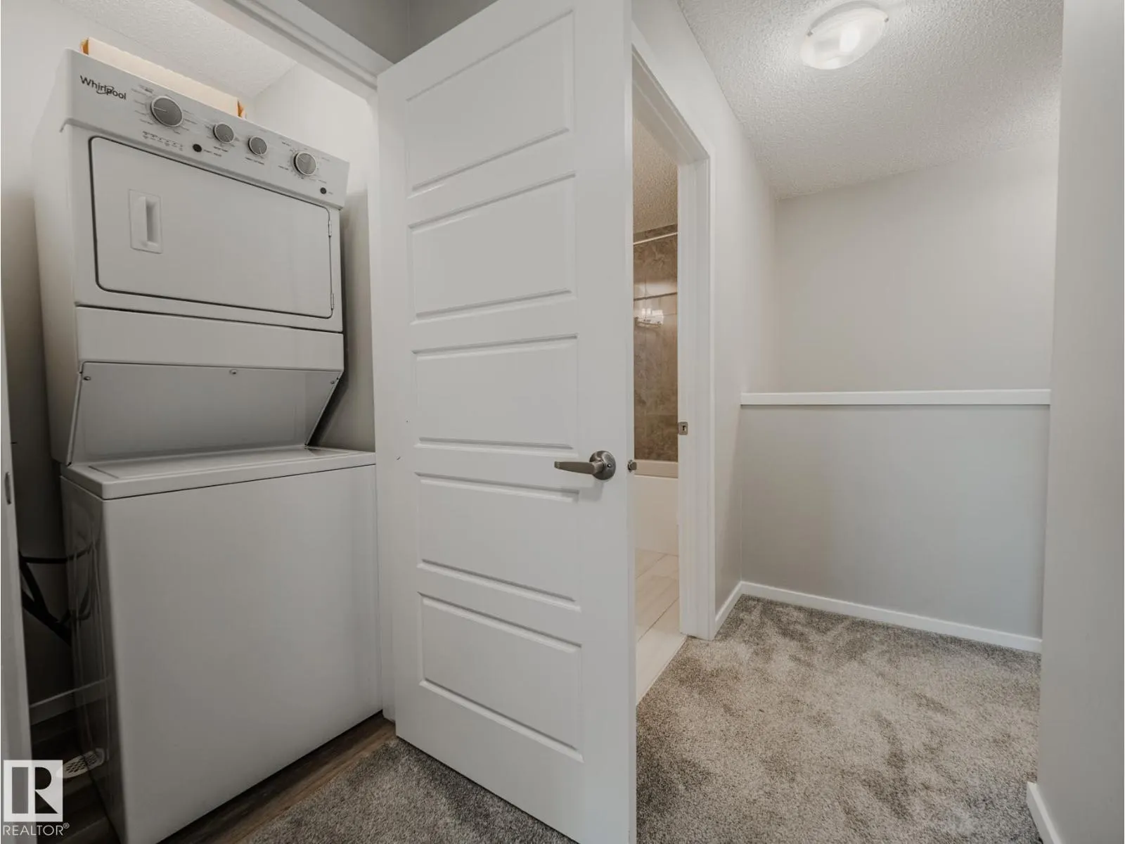 20532 21 AV NW