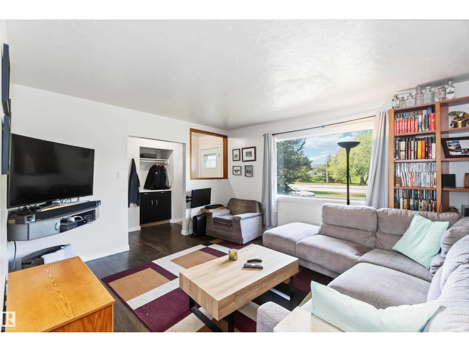 10611 149 ST NW