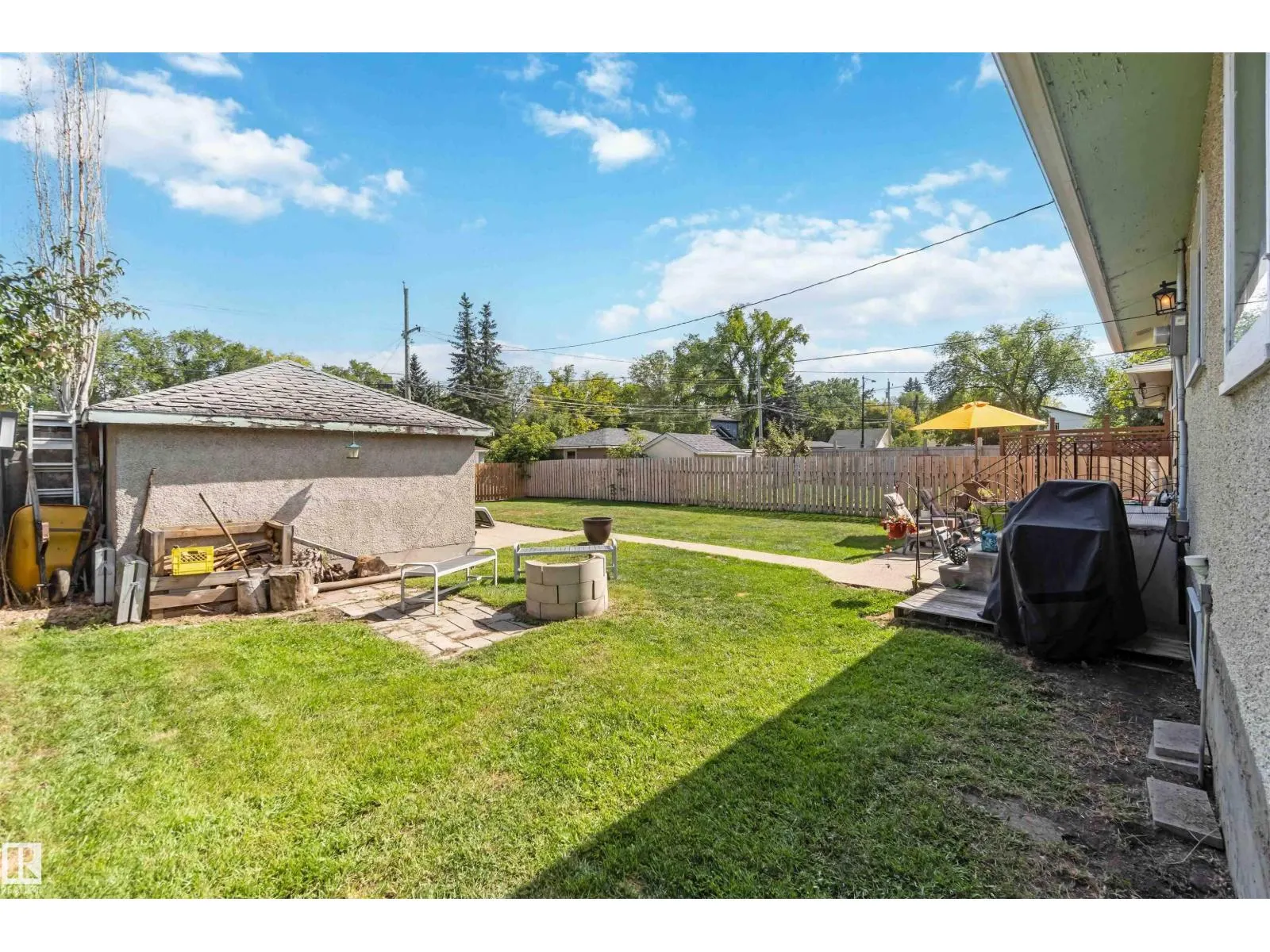 10611 149 ST NW