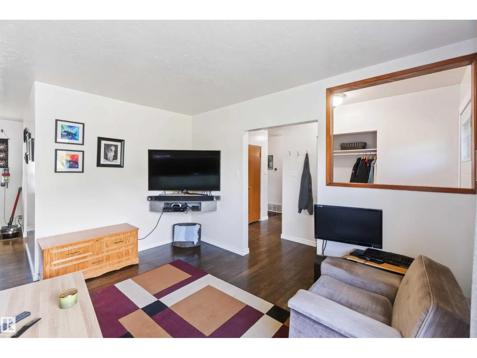 10611 149 ST NW