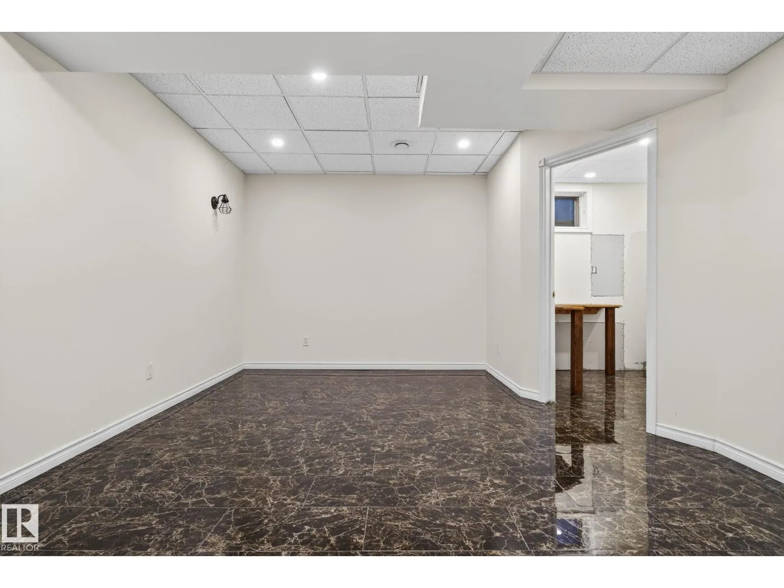 3814 108 AV NW
