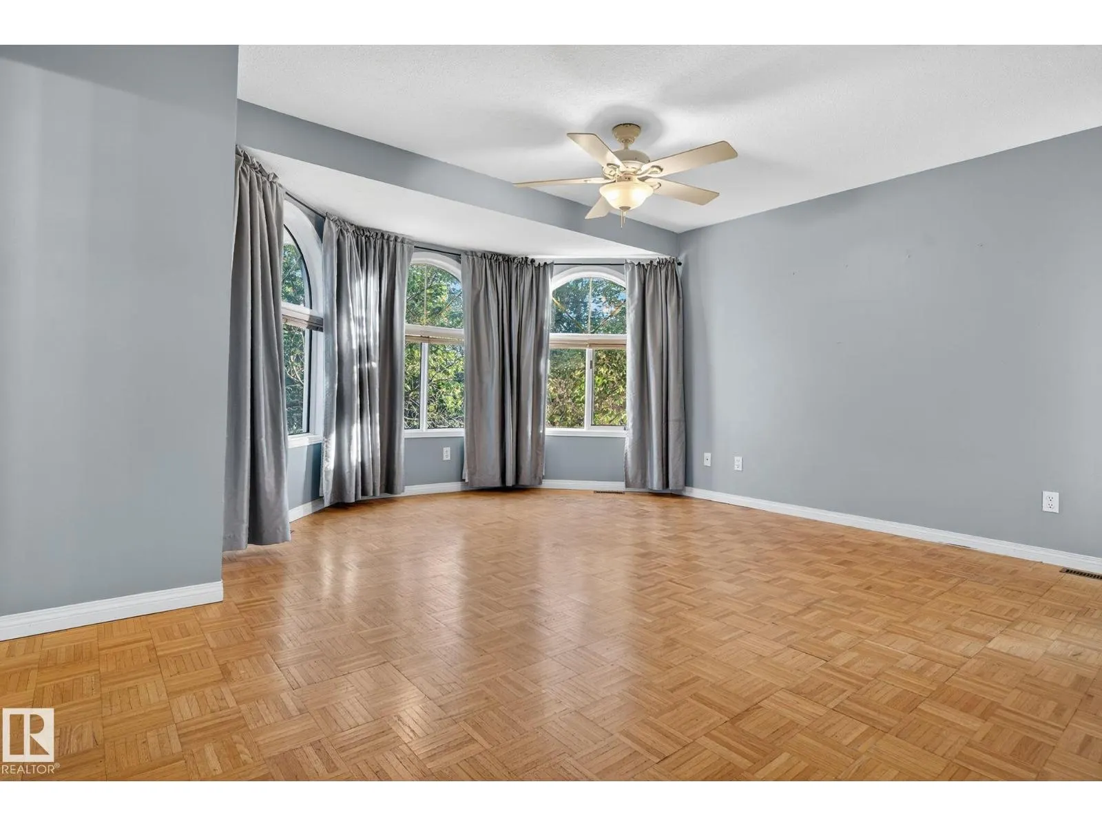 3814 108 AV NW