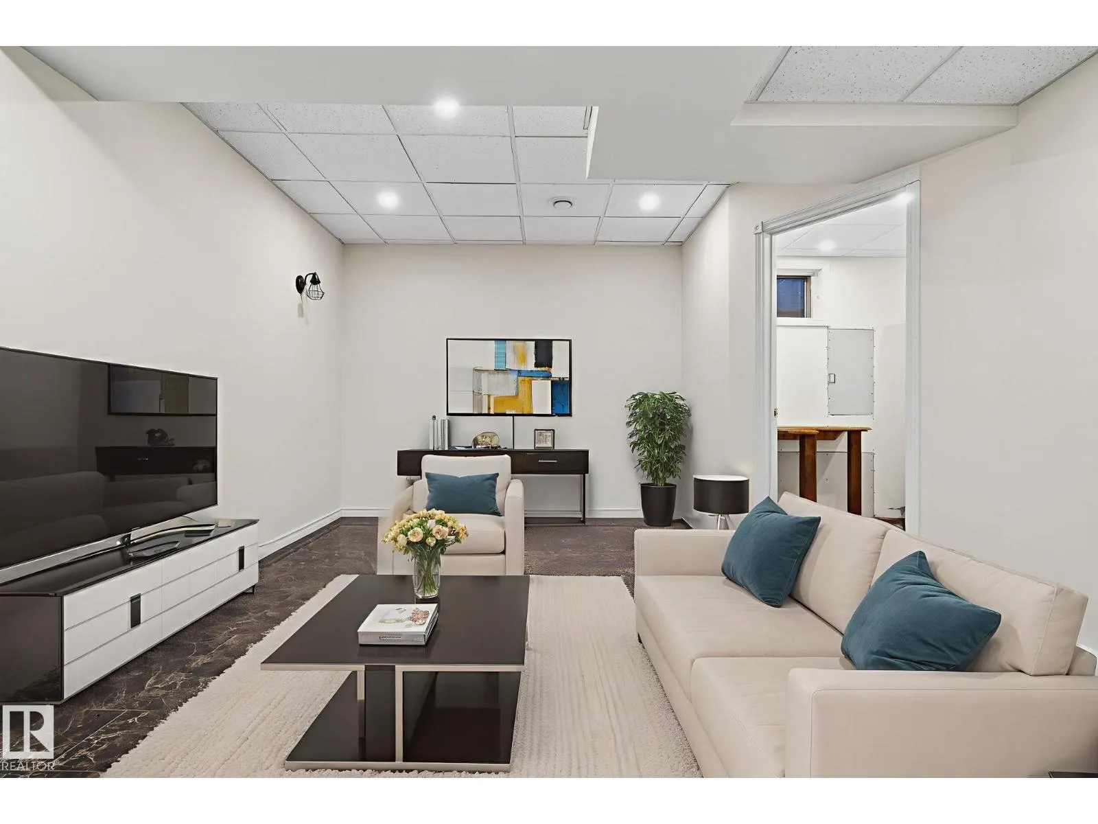 3814 108 AV NW